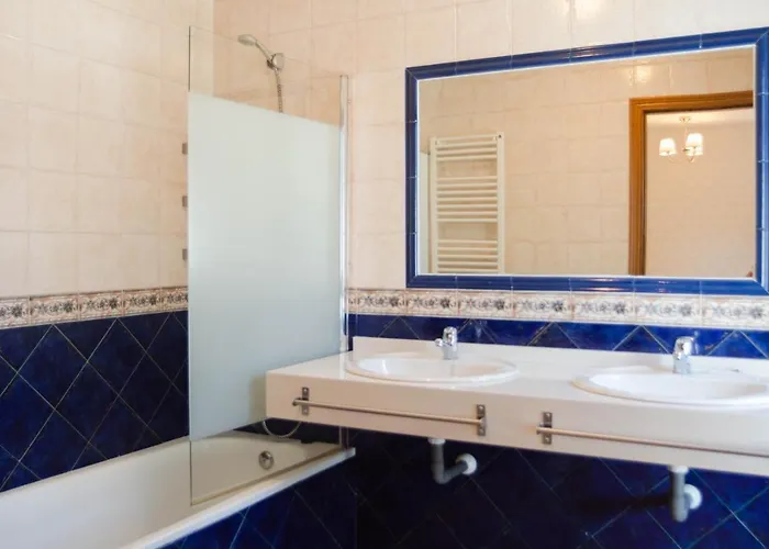 Casa Del Cura Las Navas Del Marques