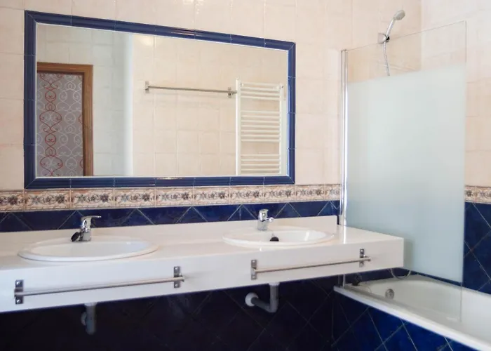 Casa Del Cura Las Navas Del Marques